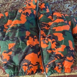 Camouflage puff jacket, size XL. 2 corsets, (can purchase separately) silk, (L)